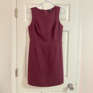 Burgundy jacquard sleeveless sheath dress from The Limited, size 10
